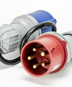 Solutions Soolutions CEE Blauw 32A (m) Naar CEE Rood 32A (v)