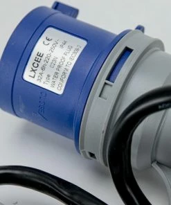 Solutions Soolutions CEE Blauw 32A (m) Naar CEE Rood 32A (v) 12 Solutions Soolutions CEE Blauw 32A (m) Naar CEE Rood 32A (v) -Brodit Shop 550x529
