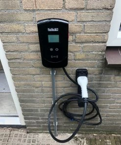 PFA-charger Perfectfit Laadpaal 11 KW Met Display, 10 Meter Kabel , RFID -Brodit Shop 550x684