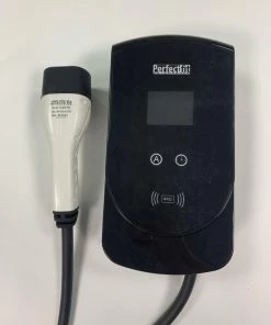 PFA-charger Perfectfit Laadpaal 11 KW Met Display, 10 Meter Kabel , RFID -Brodit Shop 550x703 1